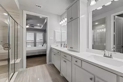 3904 Gildas Lane, Lewisville, TX 75010 - Photo 15