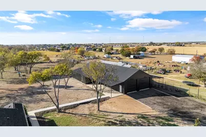 200 Corral Road, Godley, TX 76044 - Photo 19