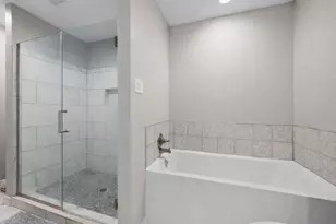 611 Westview Ave, Fort Worth, TX 76107 - Photo 31