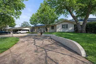 611 Westview Ave, Fort Worth, TX 76107 - Photo 3