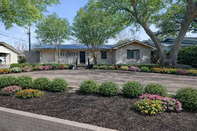 611 Westview Avenue, Fort Worth, TX 76107 - Photo 1