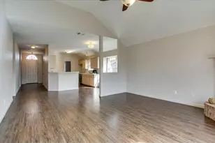 1414 Stella Dr, Lewisville, TX 75067 - Photo 7