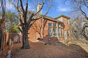 2506 Grizzly Run Ln, Euless, TX 76039 - Photo 5