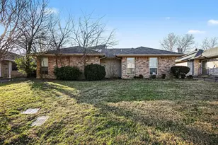 5706 Bramblewood Ct, Arlington, TX 76017 - Photo 3