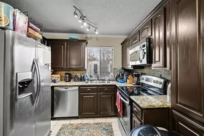 5706 Bramblewood Court, Arlington, TX 76017 - Photo 11