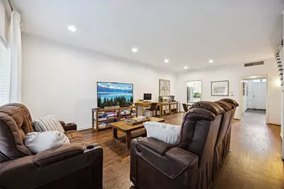 7506 W Northwest Highway #2, Dallas, TX 75225 - Photo 15