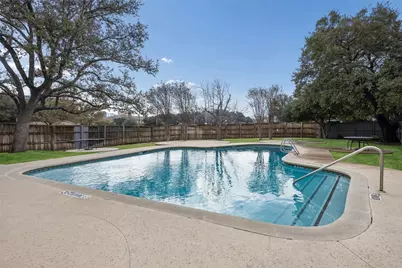 7506 W Northwest Highway #2, Dallas, TX 75225 - Photo 25