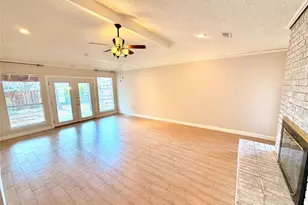 2018 Tree House Ln, Plano, TX 75023 - Photo 3