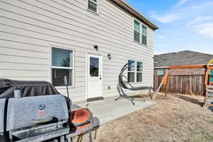 1340 Waggoner Dr, Aubrey, TX 76227 - Photo 35