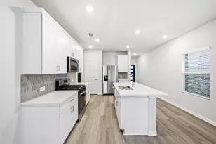 523 Blanton St, McKinney, TX 75069 - Photo 5