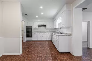 5209 Smokerise Ct, Arlington, TX 76016 - Photo 9