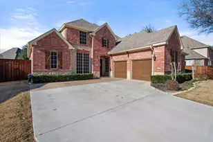 1819 Lakes Edge Blvd, Mansfield, TX 76063 - Photo 29