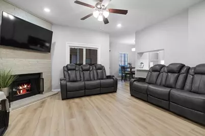 1106 Quail Valley Lane #120, Arlington, TX 76011 - Photo 3