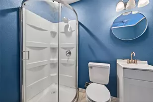 603 E Willingham St, Cleburne, TX 76031 - Photo 17