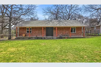 208 Shoreline Drive, Azle, TX 76020 - Photo 1