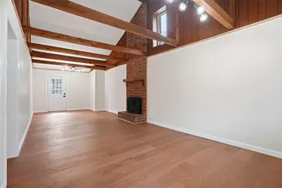 208 Shoreline Drive, Azle, TX 76020 - Photo 5