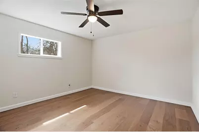 208 Shoreline Drive, Azle, TX 76020 - Photo 13