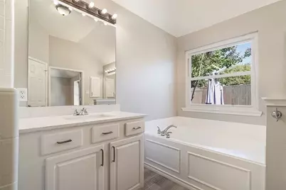 5500 Crystal Court, McKinney, TX 75072 - Photo 17