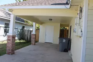 4518 Hamilton Ave, Dallas, TX 75210 - Photo 3