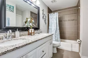 2214 W 11th St, Irving, TX 75060 - Photo 7