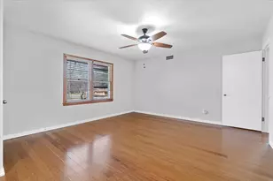 1500 Sherman St, Arlington, TX 76012 - Photo 3