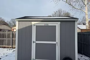 4717 Redwood Dr, Garland, TX 75043 - Photo 15