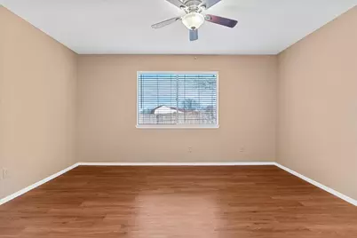 3807 Glengate Drive, Arlington, TX 76016 - Photo 13