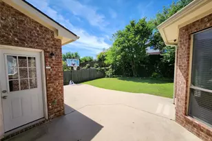 8036 Ocean Dr, Fort Worth, TX 76123 - Photo 33