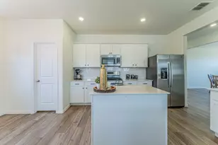 1240 Almond Rd, Azle, TX 76020 - Photo 7