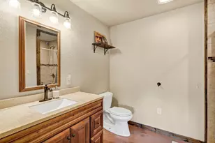 8489 Three Creek Ct, Granbury, TX 76049 - Photo 25