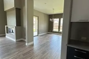 524 Elias St, DeSoto, TX 75115 - Photo 7