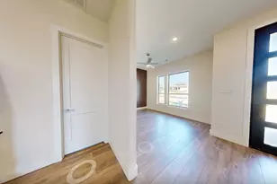 408 Newpark Blvd, DeSoto, TX 75115 - Photo 5