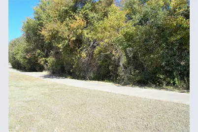 914 Heritage Parkway S, Allen, TX 75002 - Photo 3