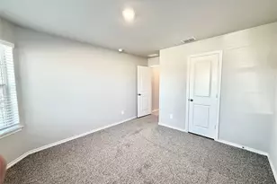 8437 Hollymead Ln, Fort Worth, TX 76131 - Photo 19