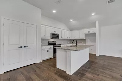 11605 Alpine Springs Drive, Aubrey, TX 76227 - Photo 5