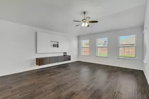 11605 Alpine Springs Dr, Aubrey, TX 76227 - Photo 9