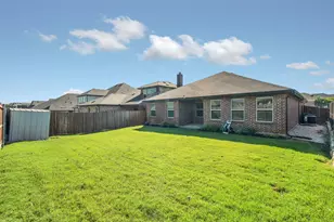 11605 Alpine Springs Dr, Aubrey, TX 76227 - Photo 27