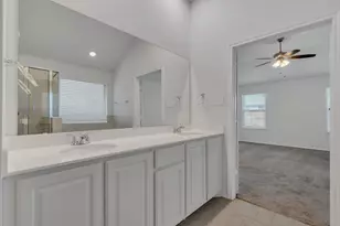 11605 Alpine Springs Dr, Aubrey, TX 76227 - Photo 19