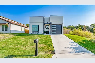 3615 Durango Trail, Granbury, TX 76048 - Photo 1