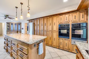 9141 Loma Vista Dr, Dallas, TX 75243 - Photo 9