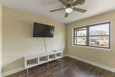 1206 Hillside Drive, Grand Prairie, TX 75051 - Photo 19