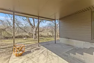 1206 Hillside Dr, Grand Prairie, TX 75051 - Photo 21