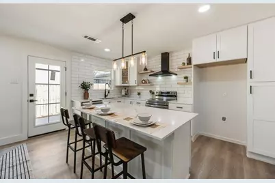 2014 Rose Hill Road, Carrollton, TX 75007 - Photo 7