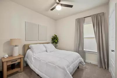 2815 E Overton Road, Dallas, TX 75216 - Photo 5