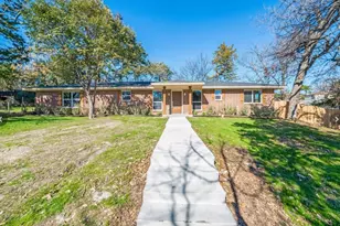 1131 Forester Dr, Dallas, TX 75216 - Photo 1