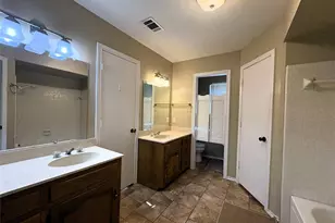 111 Harbor Haven St, Gun Barrel City, TX 75156 - Photo 11