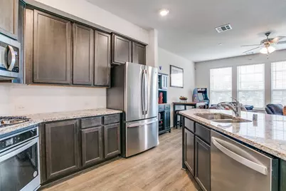 2402 Eureka Way, Lewisville, TX 75056 - Photo 7