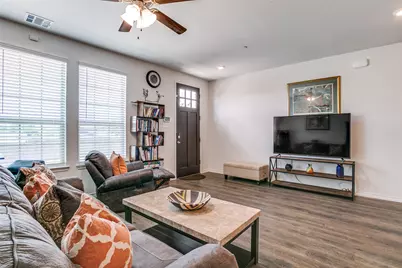 2402 Eureka Way, Lewisville, TX 75056 - Photo 3