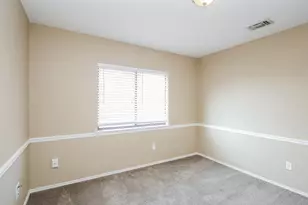 4031 Rocky Ledge Dr, Balch Springs, TX 75180 - Photo 11