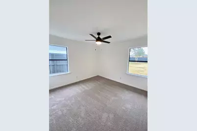 10916 Wyatt Street, Dallas, TX 75218 - Photo 13